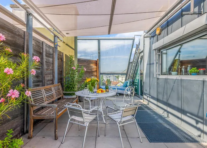 360° View Loft 2 *